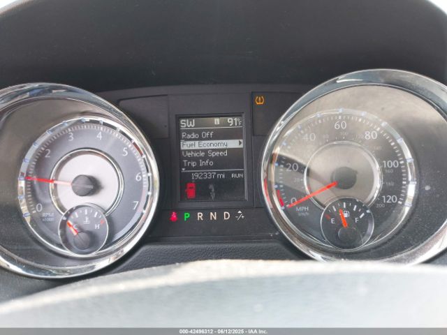 2011 CHRYSLER TOWN & COUNTRY 2A4RR5DG7BR746496 Photo 6