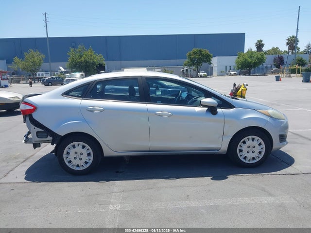 3FADP4AJXGM108179 Ford 1.6l ti-vct premium fuel