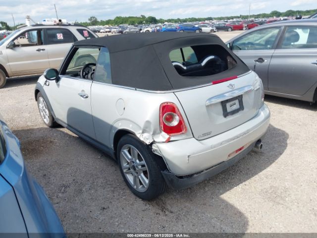 2011 MINI COOPER WMWZN3C56BT133717 Photo 2