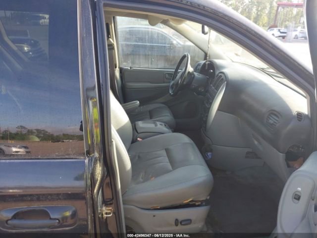 2006 CHRYSLER TOWN & COUNTRY 2A8GP54L66R876008 Photo 4