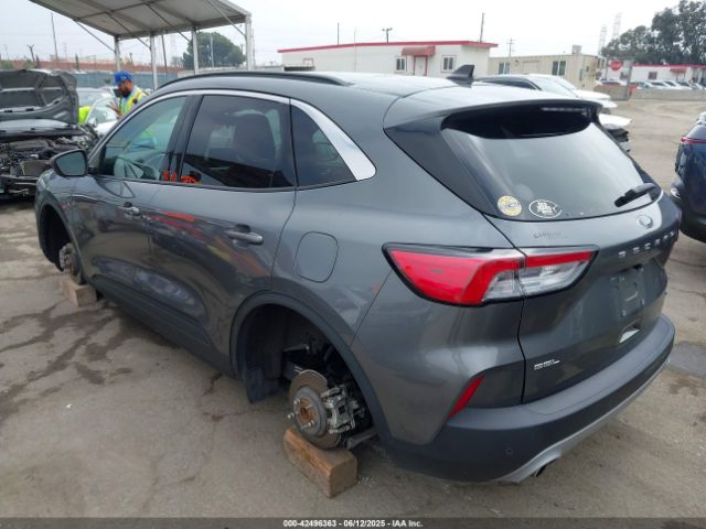 2022 FORD ESCAPE 1FMCU0KZ3NUA26035 Photo 2