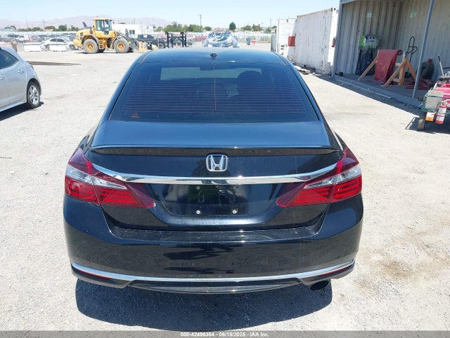 1HGCR2F8XGA019818 Honda k24w1