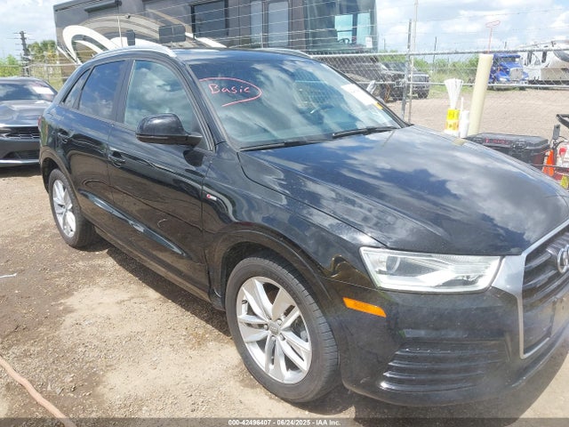 2018 AUDI Q3 WA1ECCFS0JR016990 Photo 0