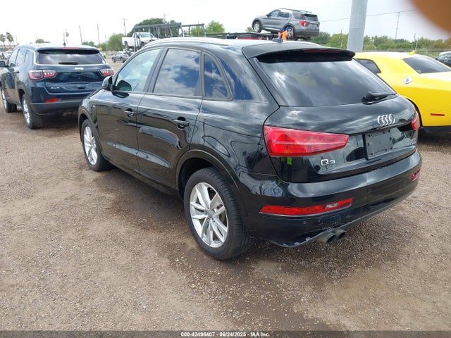 2018 AUDI Q3 WA1ECCFS0JR016990 Photo 2