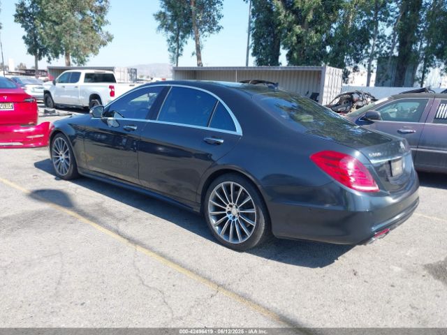 2015 MERCEDES-BENZ S 550 WDDUG8CB9FA171167 Photo 2
