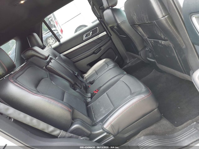 1FM5K8GT3GGB14537 Ford Explorer