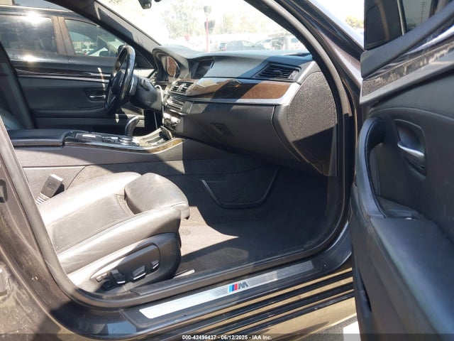 BMW 535i 2015 WBA5B1C51FD921042 Image 5