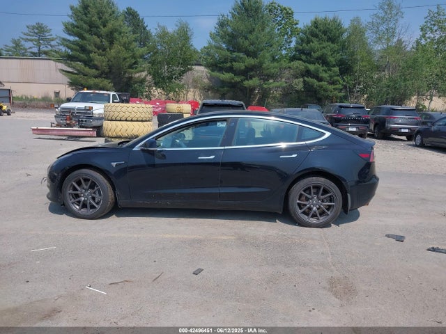 5YJ3E1EA0KF296440 Tesla MODEL 3