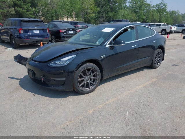 2019 TESLA MODEL 3 5YJ3E1EA0KF296440 Photo 1
