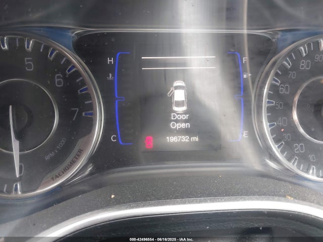 Chrysler 2016 2016 1C3CCCAB3GN133732 Image 15