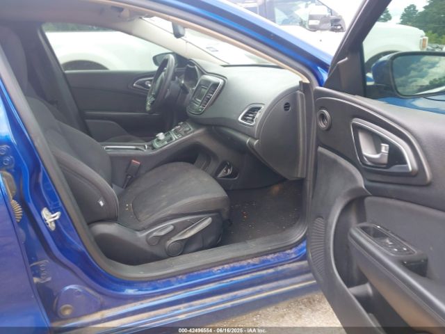 2016 CHRYSLER 200 1C3CCCAB3GN133732 Photo 4