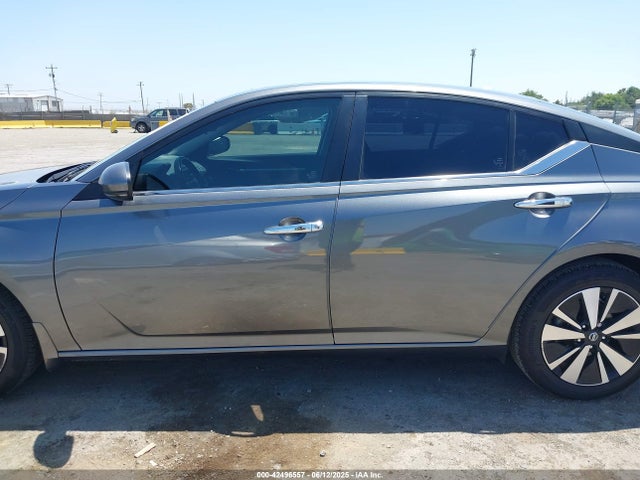 1N4BL4DW6NN311647 Nissan Altima