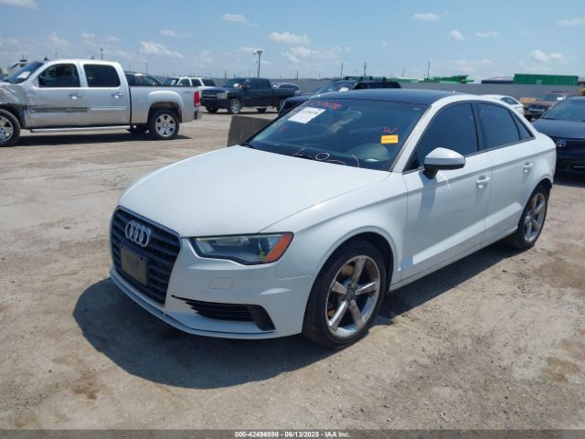 2015 AUDI A3 WAUACGFF4F1080063 Photo 1
