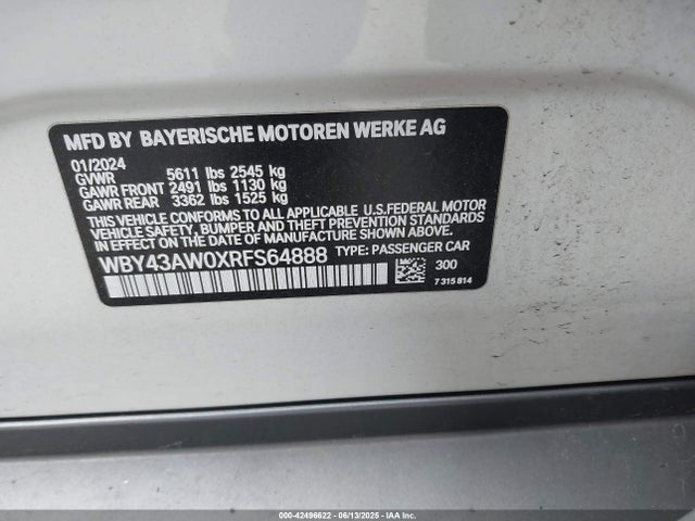 WBY43AW0XRFS64888 BMW I4