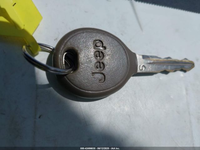 1C4NJRBB6FD188708 Jeep 2015