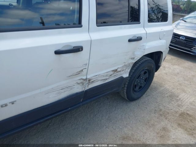 1C4NJRBB6FD188708 Jeep 2015
