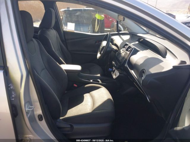 JTDKBRFU8H3048082 Toyota 2zr-fxe,1nm