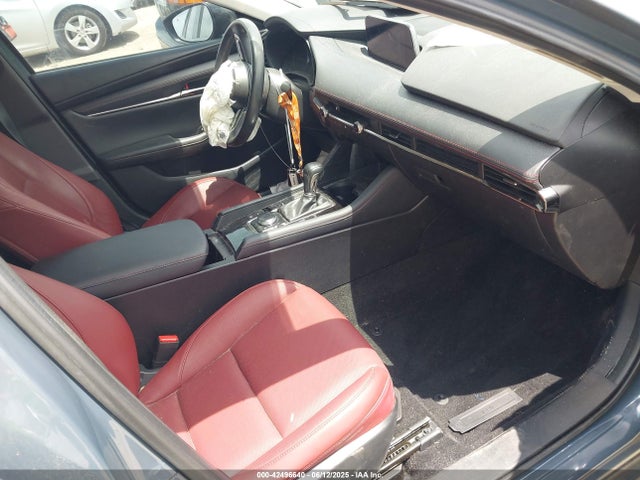 3MZBPACL7NM312611 Mazda py