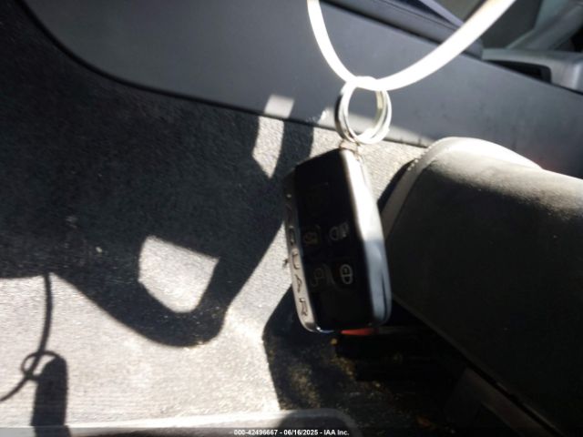 2018 JAGUAR F-TYPE SAJDD1GX2JCK54146 Photo 10