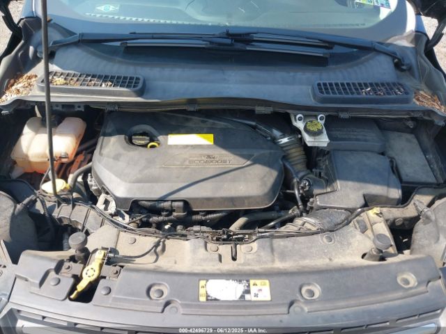 1FMCU0GX9FUB46219 Ford ESCAPE SE