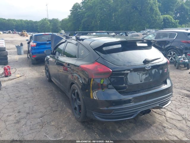 2017 FORD FOCUS ST 1FADP3L90HL309654 Photo 2