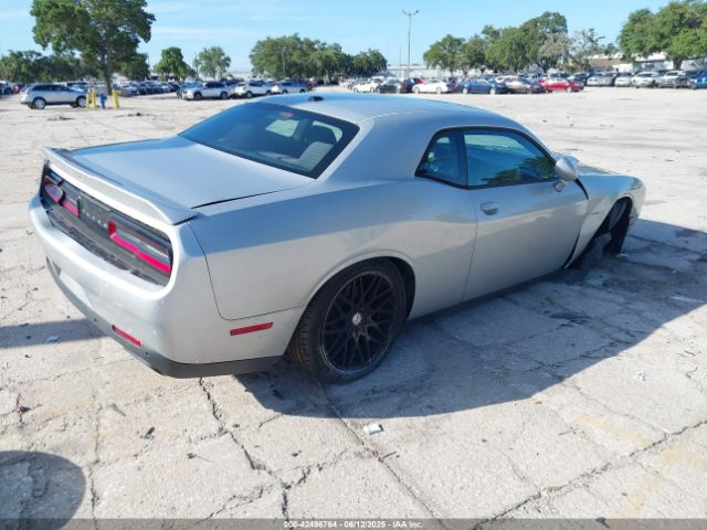 2020 DODGE CHALLENGER 2C3CDZBT6LH124775 Photo 3