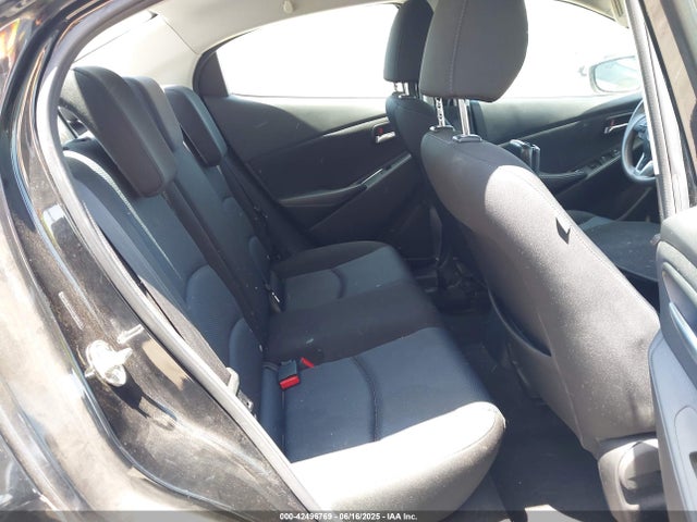 3MYDLBYVXHY169577 Toyota p5v