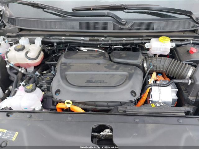 2024 CHRYSLER PACIFICA HYBRID 2C4RC1S75RR156715 Photo 9