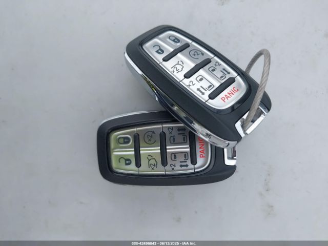 2024 CHRYSLER PACIFICA HYBRID 2C4RC1S75RR156715 Photo 10