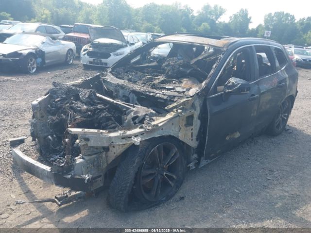 2018 VOLVO XC60 LYVA22RK2JB113919 Photo 1