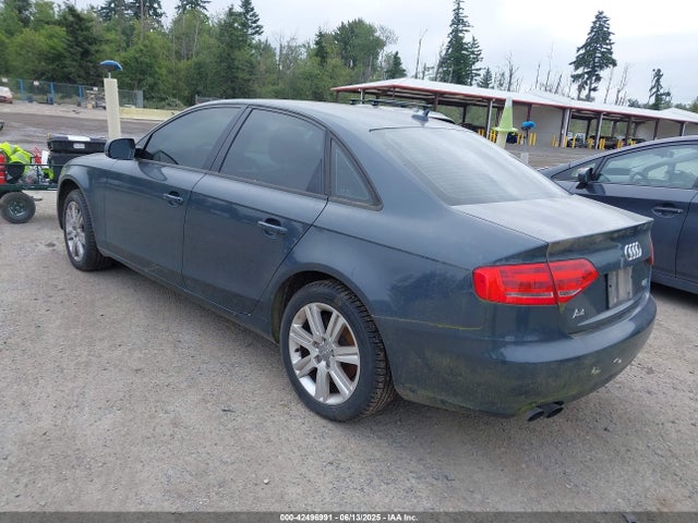 2011 AUDI A4 WAUBFAFL3BN020292 Photo 2