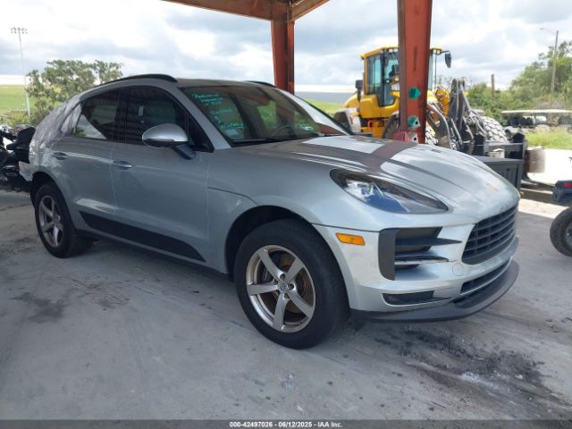 2020 PORSCHE MACAN WP1AA2A55LLB03066