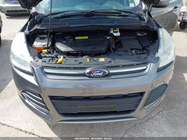 1FMCU0GX1EUA78285 Ford ESCAPE SE