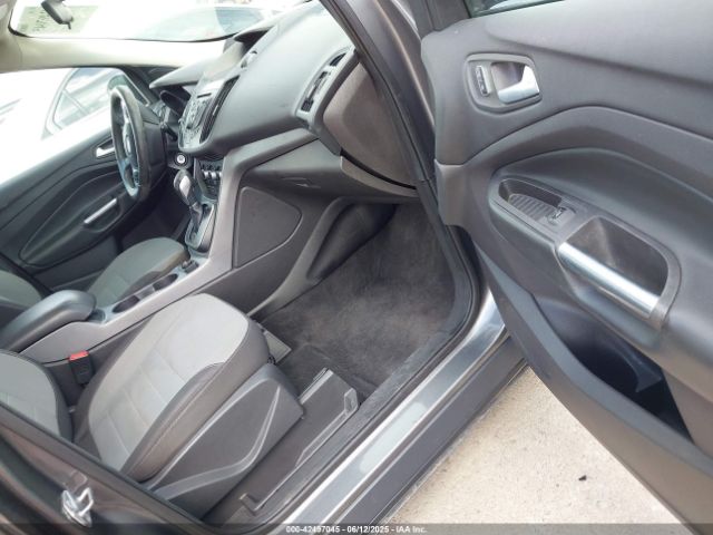 1FMCU0GX1EUA78285 Ford ESCAPE SE