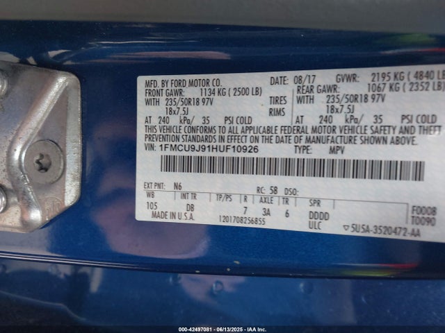 1FMCU9J91HUF10926 Ford 2017