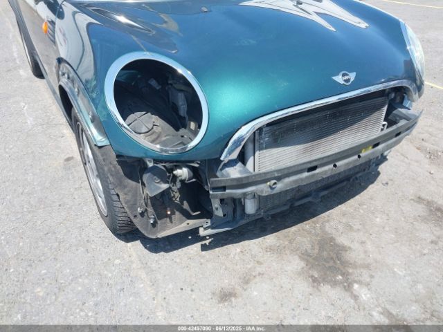 2010 MINI COOPER WMWMF3C58ATZ67297 Photo 5