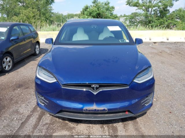 5YJXCDE29LF223019 Tesla 2020