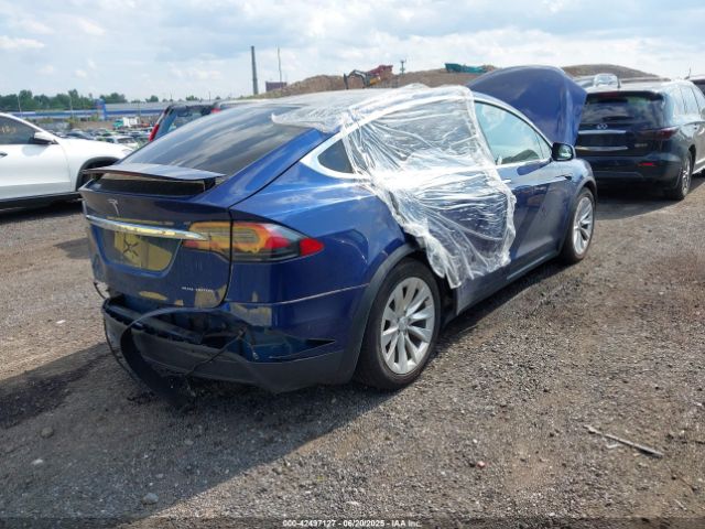 5YJXCDE29LF223019 Tesla 2020