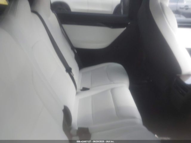 5YJXCDE29LF223019 Tesla 2020