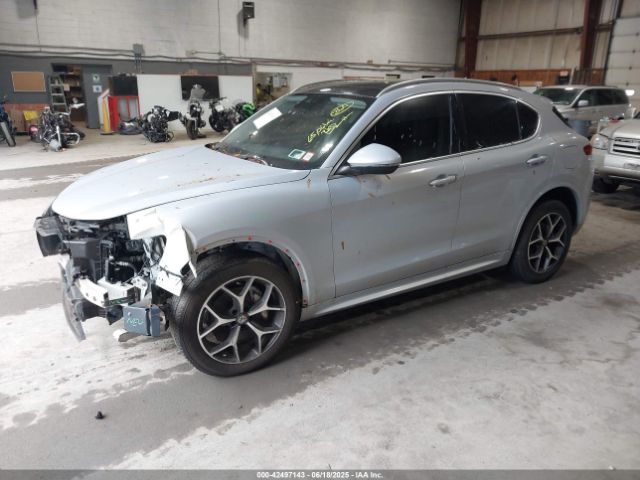 2021 ALFA ROMEO STELVIO ZASPAKBN2M7D11188 Photo 1