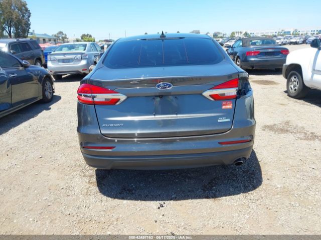 3FA6P0HD6KR251742 Ford 2019