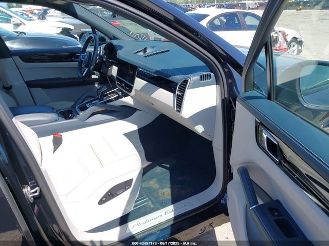 Porsche Cayenne 2023 WP1AA2AY8PDA07863 Image 5
