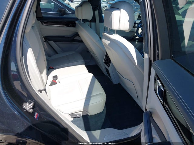 Porsche Cayenne 2023 WP1AA2AY8PDA07863 Image 8