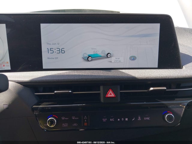 KIA 2023 2023 KNDC34LA6P5124352 Image 18