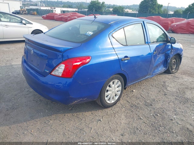 Nissan 2014 2014 3N1CN7AP2EL839194 Image 4