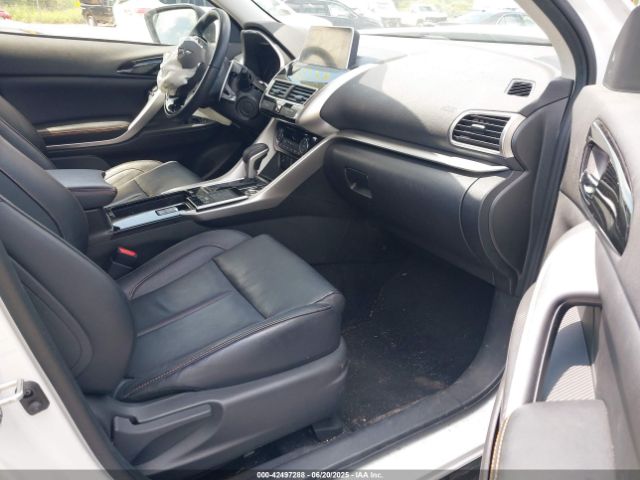 2019 MITSUBISHI ECLIPSE CROSS JA4AT5AAXKZ011435 Photo 4