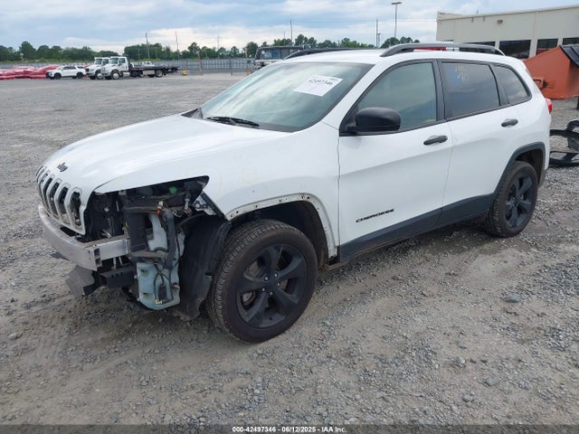 1C4PJLAB3HW592273 Jeep Cherokee