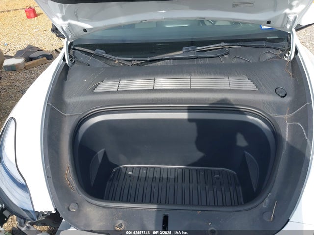 2023 TESLA MODEL Y 7SAYGDEE9PA060896 Photo 9