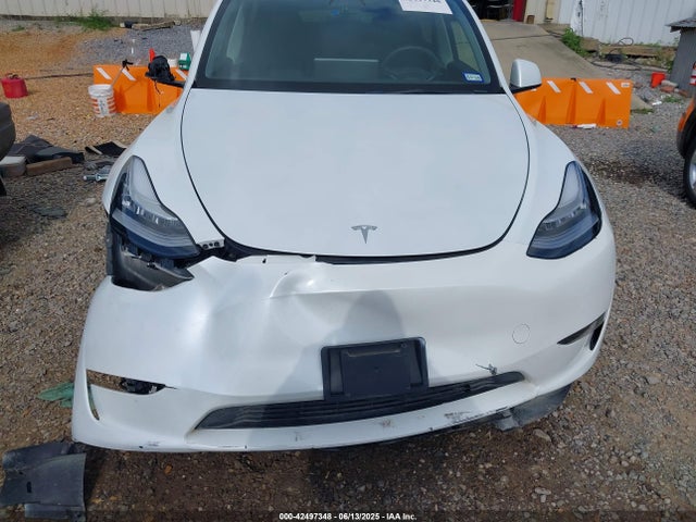 7SAYGDEE9PA060896 Tesla Model Y