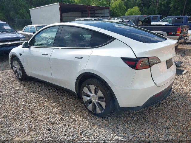 2023 TESLA MODEL Y 7SAYGDEE9PA060896 Photo 2